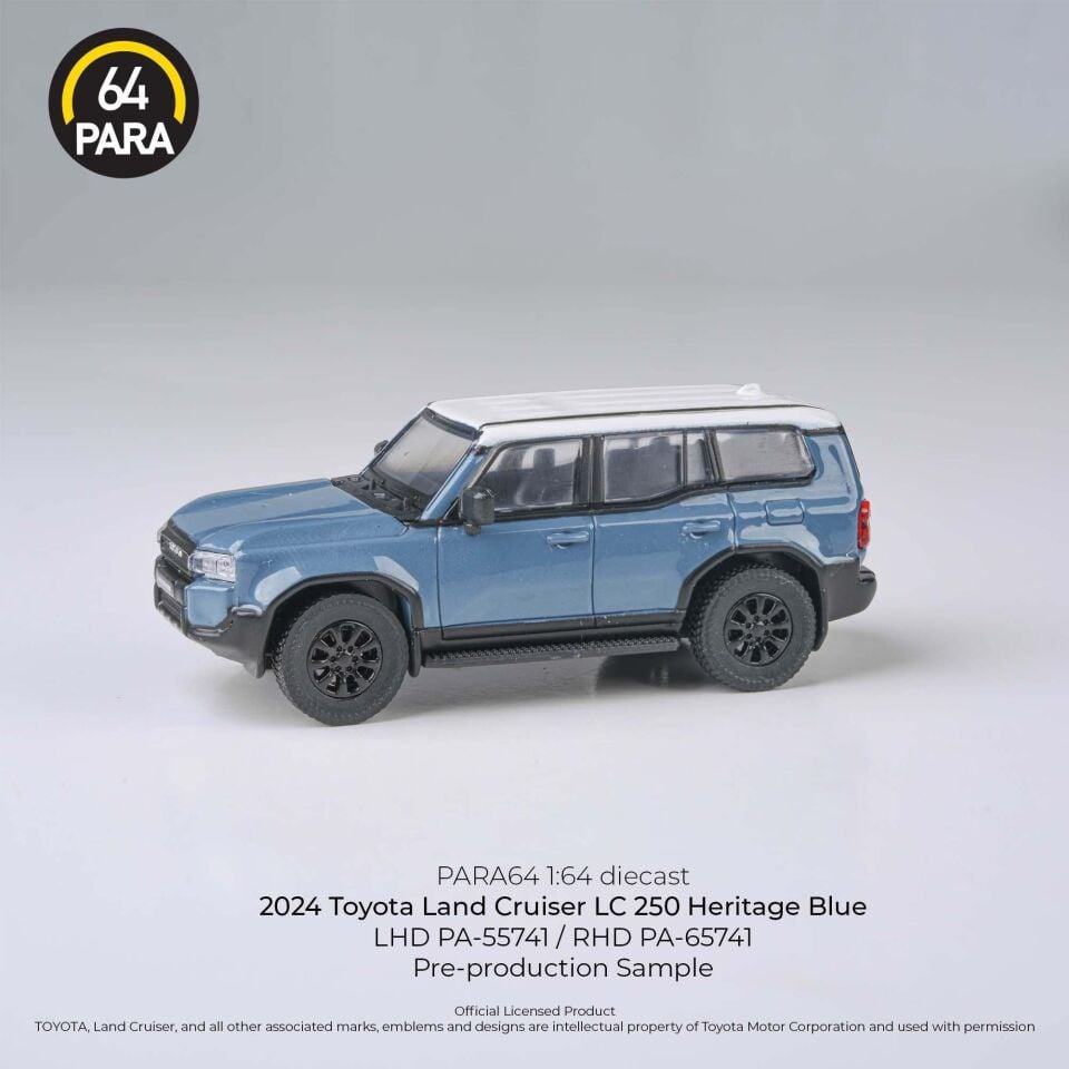 PARA64 TOYOTA LAND CRUISER LC 250 HERITAGE BLUE 1:64