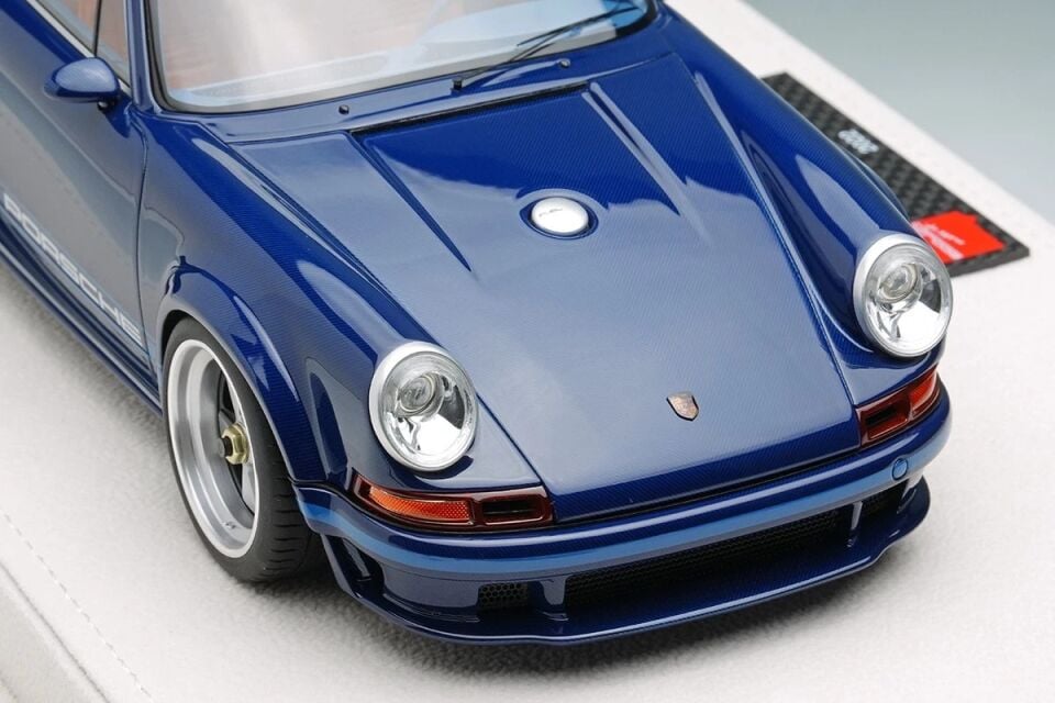 Make Up EIDOLON 1/18 Singer 911 DLS Visible Blue Carbon EML018X JDM