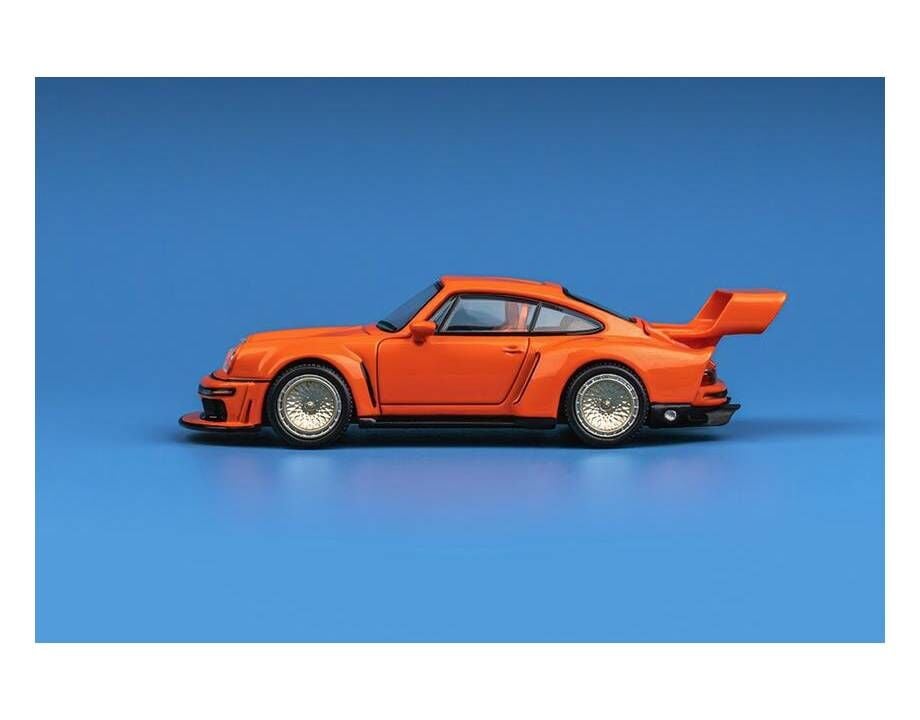 Make Up Singer 911 DLS Turbo Orange 1/64