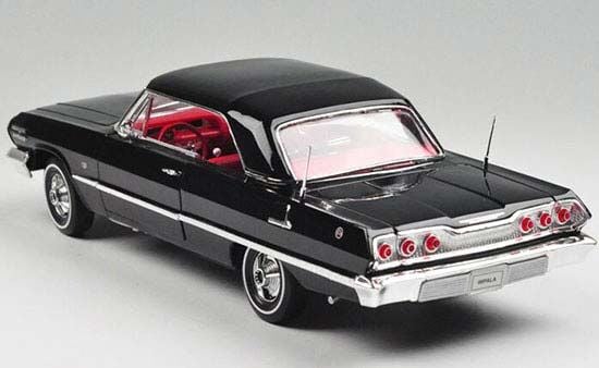 WELLY 1963 CHEVROLET Impala 1:18