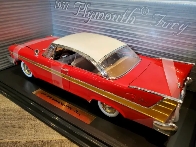 ANSON 1:18 PLYMOUTH 1957