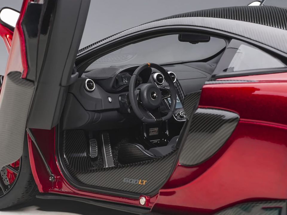 AUTOART MCLAREN 600LT VERMILLION RED (76085) 1:18