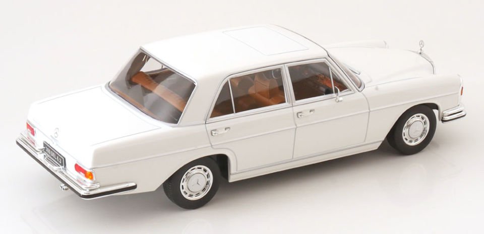 !! İNDİRİM !! KK SCALE MERCEDEZ BENZ 300 SEL 6.3 W109 1967 1:18 (181212)
