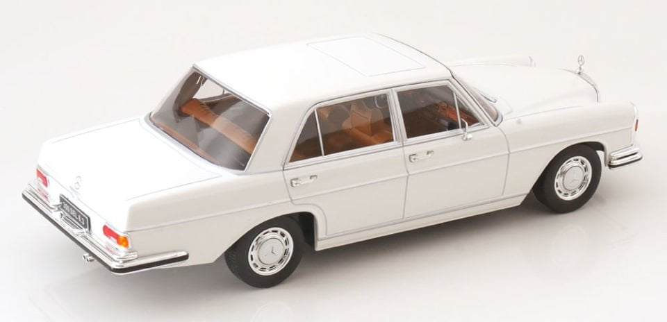 KK SCALE MERCEDEZ-BENZ 300 SEL 6.3 W109 1967 1:18 (181212)