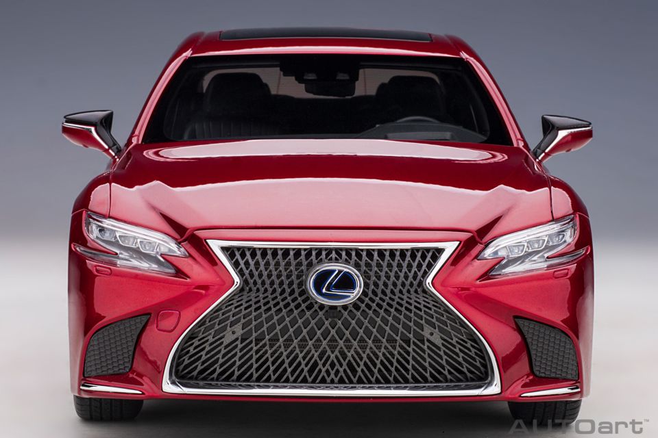 AUTOART LEXUS LS500H (78869)  1:18