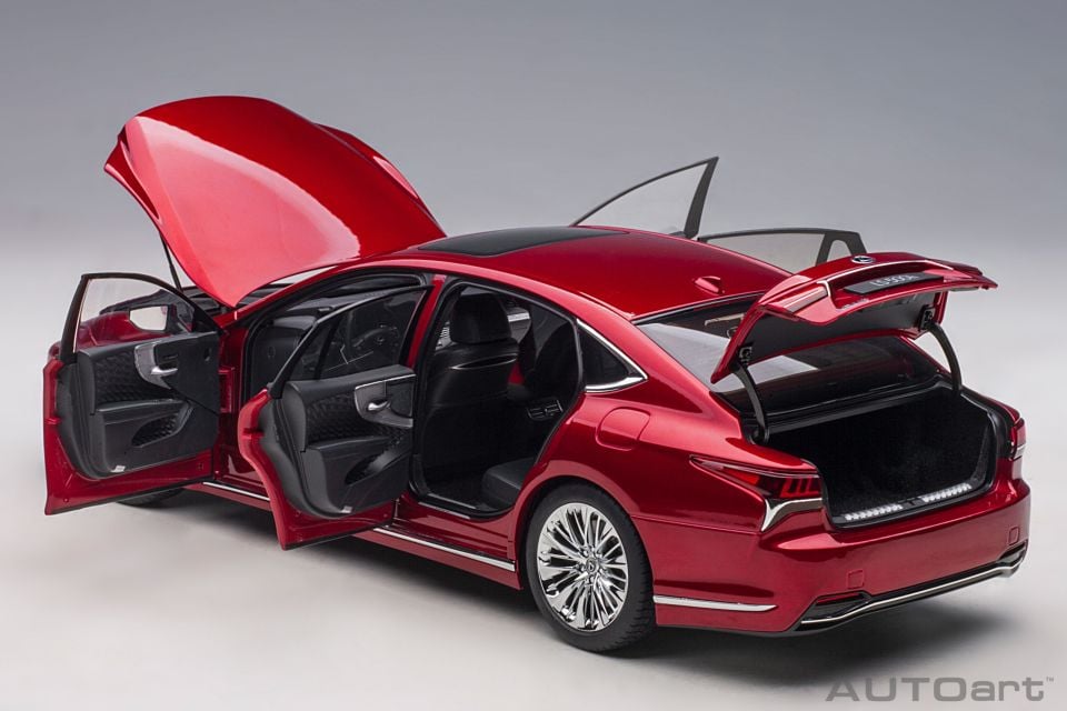 AUTOART 1:18 2018 Lexus LS 500h (Morello Red Metallic)