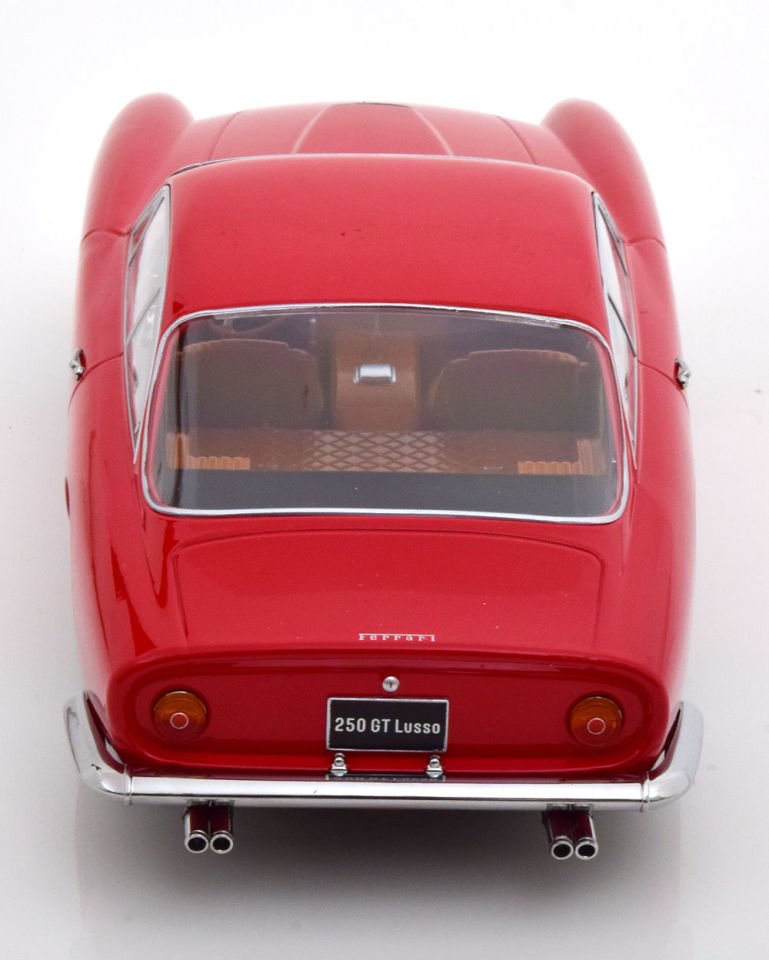 KK SCALE FERRARI GT LUSSO 1962 1:18 (181021)