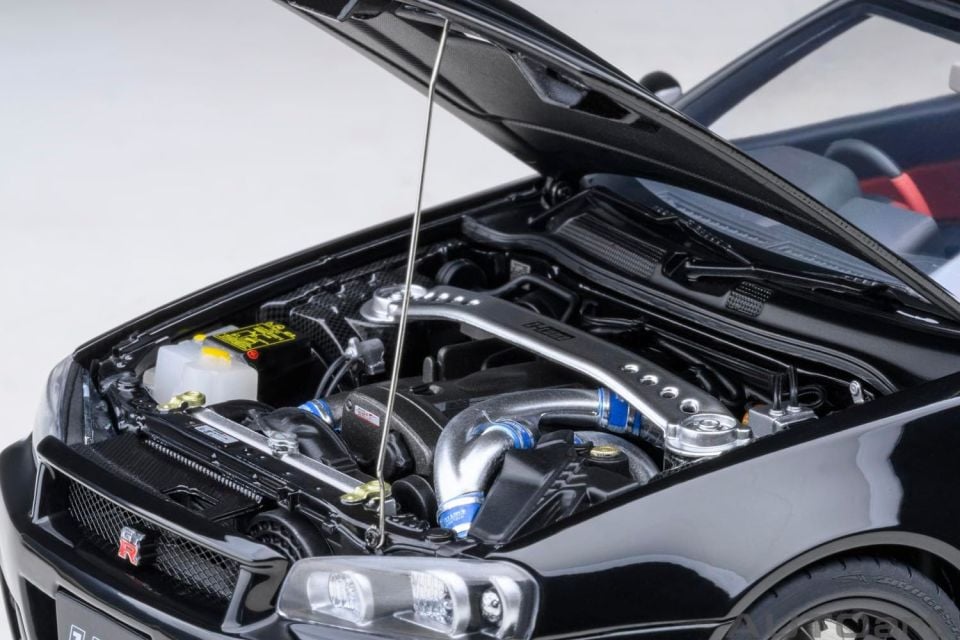 AUTOART NISSAN NISMO R34 GT-R Z-TUNE (77463) 1:18