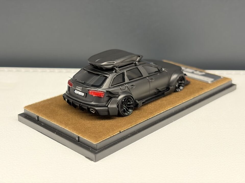 SUP QIDIAN MODEL AUDI RS6 1:64
