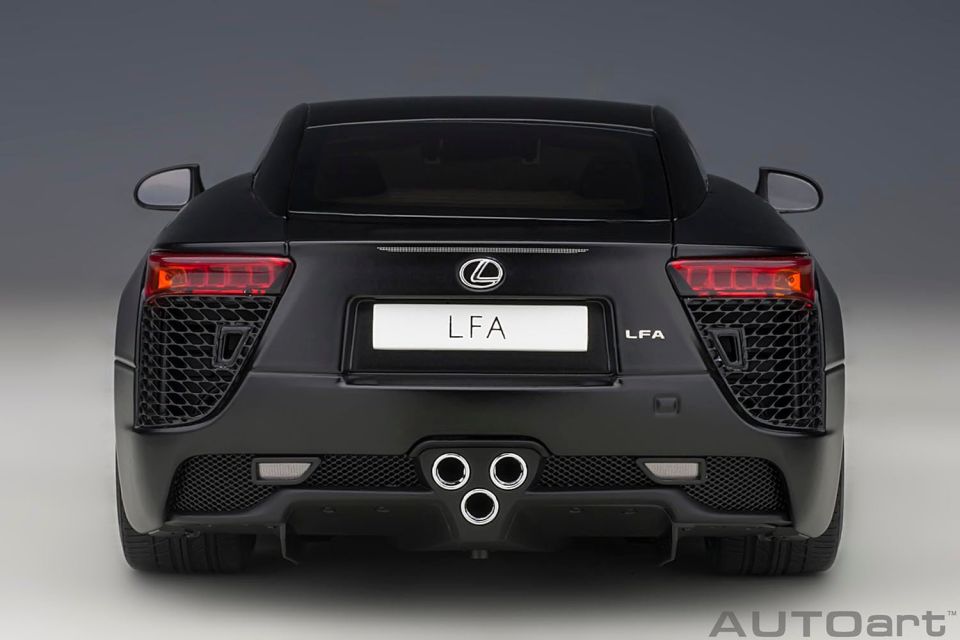 1:18 Autoart 2010 Lexus LFA
