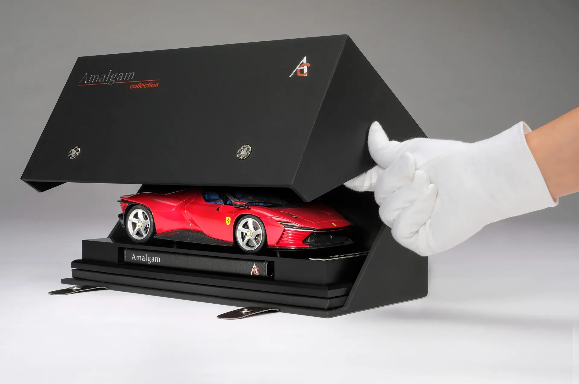 1:18 M276 Ferrari Daytona SP3 Rosso Corsa 1:18