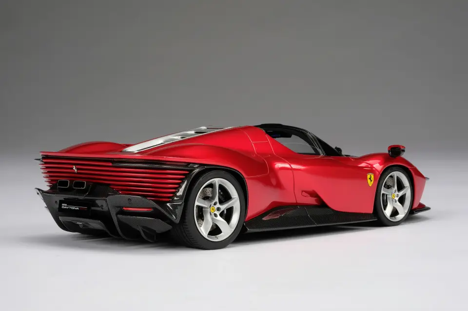 1:18 M276 Ferrari Daytona SP3 Rosso Corsa 1:18