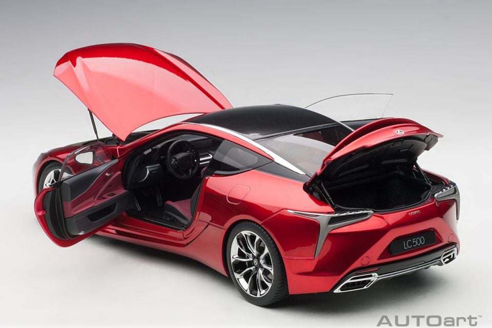 AUTOART TOYOTA LEXUS LC500 1:18
