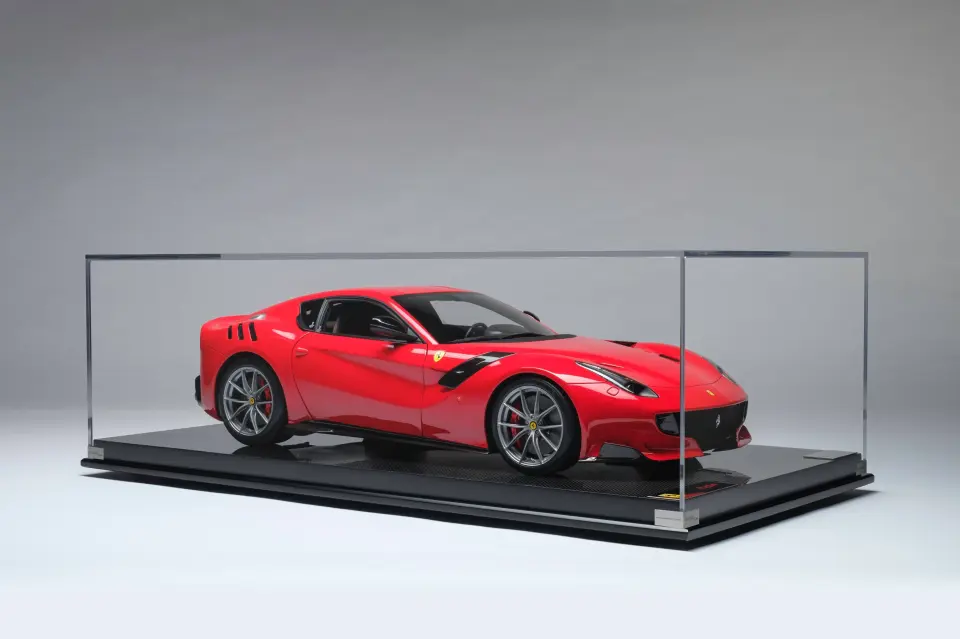 1:18 AMALGAM Ferrari F12 TDF (2015) - Rosso Fuoco