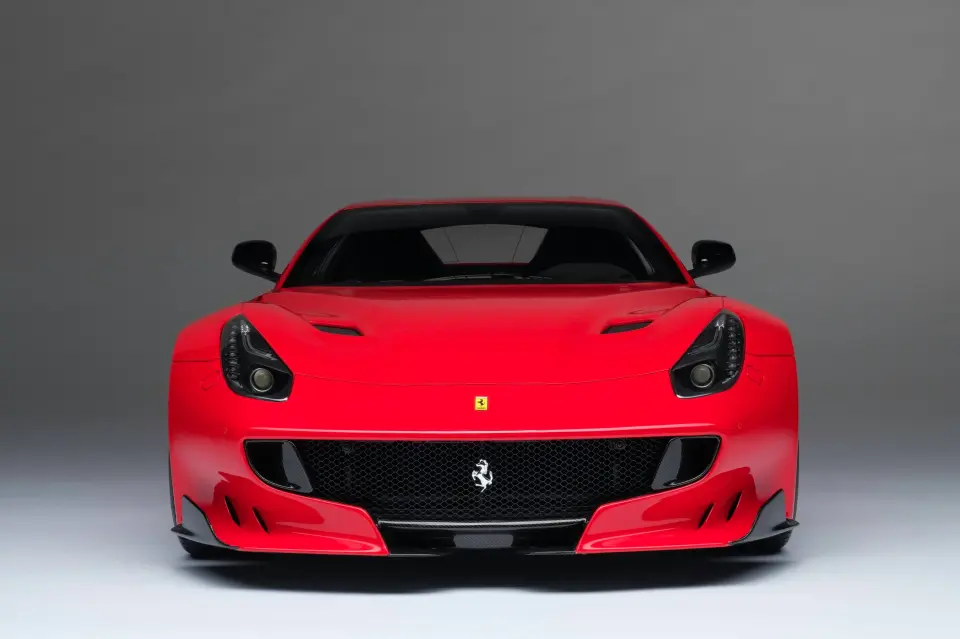 1:18 AMALGAM Ferrari F12 TDF (2015) - Rosso Fuoco