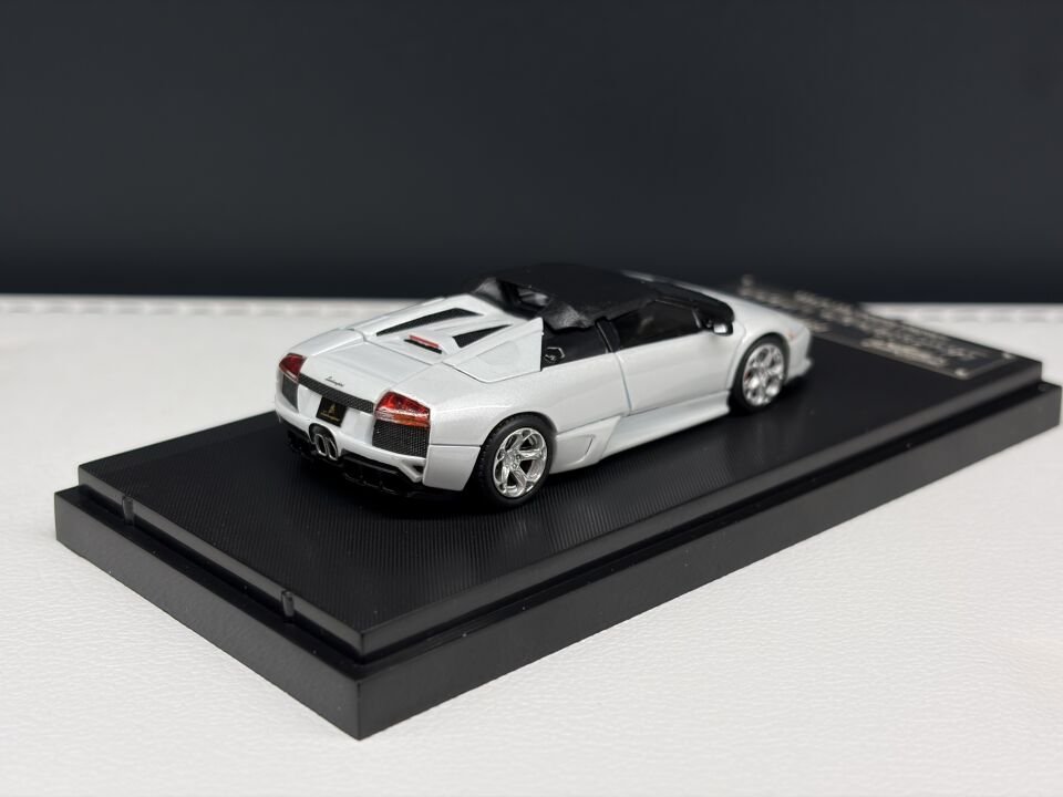 PHONTOM KNIGHT LAMBORGHINI MURCIELAGO LP640 1:64