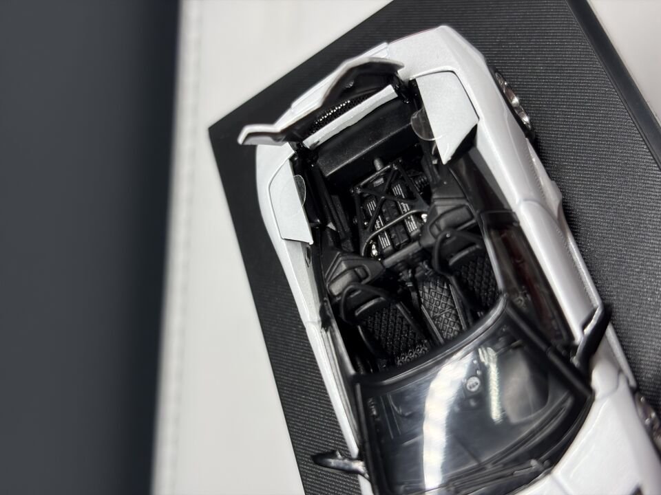 PHONTOM KNIGHT LAMBORGHINI MURCIELAGO LP640 1:64