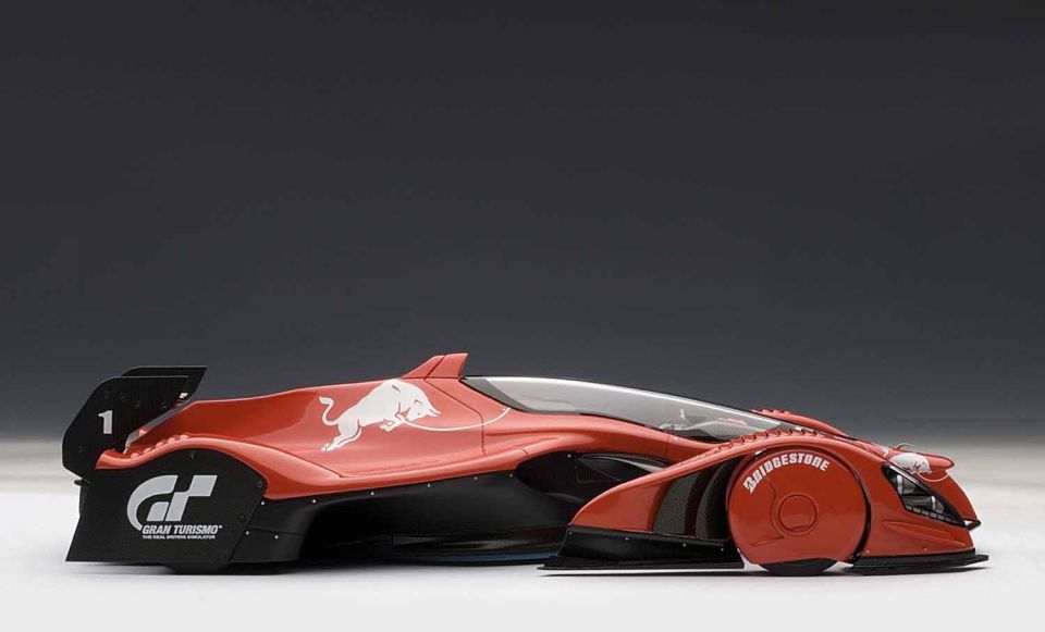 AUTOART RED BULL X2010 RED (18107) 1:18
