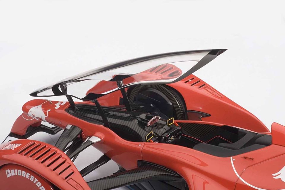 AUTOART RED BULL X2010 RED (18107) 1:18