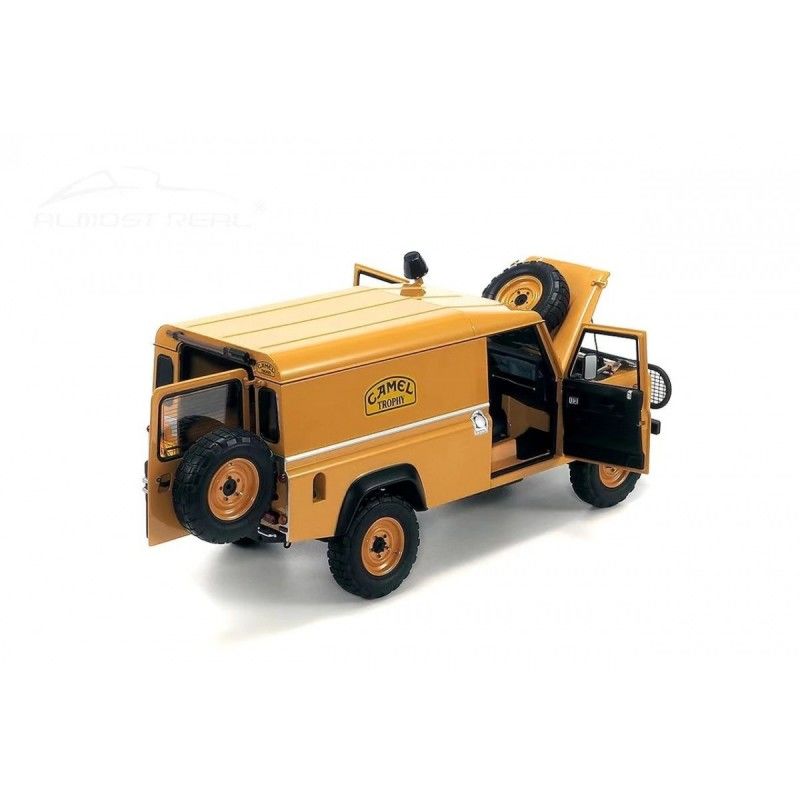 ALMOST REAL LAND ROVER 110 (CAMEL TROPHY) (810311) 1:18