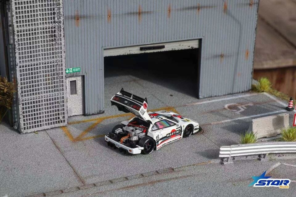 Star Models Supercar F40 LB-Works Wide-Body Modified (Martini 23# Ordinary)