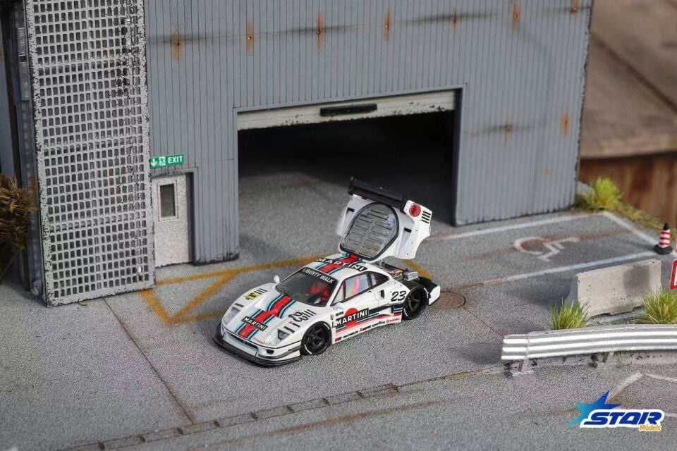 Star Models Supercar F40 LB-Works Wide-Body Modified (Martini 23# Ordinary)