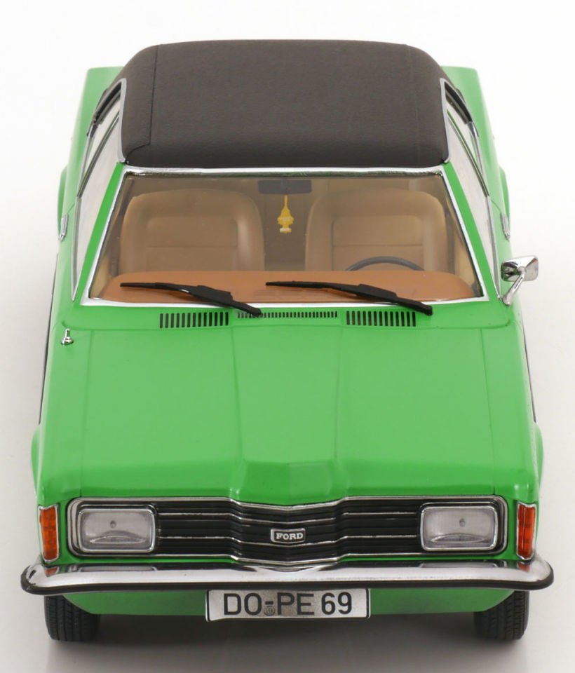 KK SCALE FORD TAUNUS GXL LIMOUSINE 1971 1:18 (180978)
