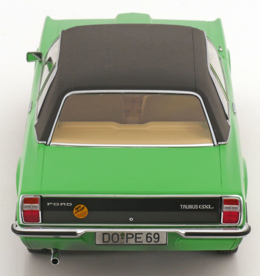 KK SCALE FORD TAUNUS GXL LIMOUSINE 1971 1:18