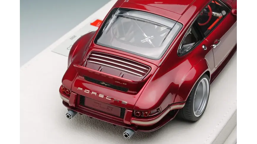Make Up Eidolon 1/18 Singer DLS (Cherry Red Metallic)