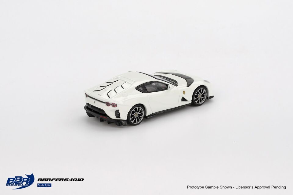 BBR FERRARİ 812 COMPETIZIONE BIANCO AVUS 1:64