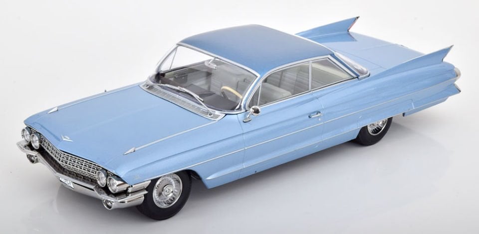 KK SCALE CADILLAC SERIES 62 COUPE DE VILLE 1961 1:18