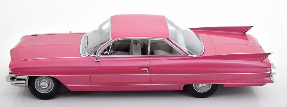 !! İNDİRİM !! KK SCALE CADILLAC SERIES 62 COUPE DE VILLE 1961 1:18 (181254)