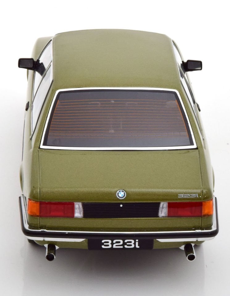 KK SCALE BMW 323 E21 1978 1:18 (180654)