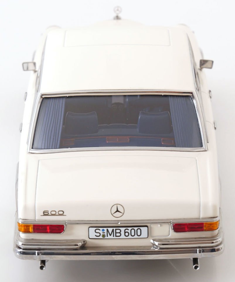 KK SCALE MERCEDES BENZ 600 SWB 1:18 (180604)
