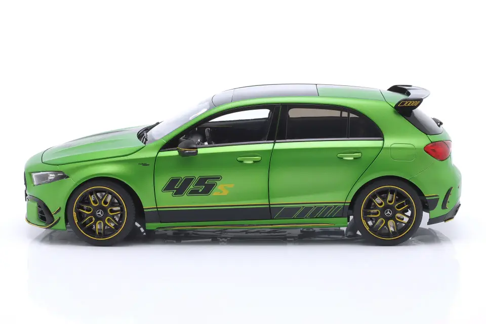 1:18 NZG Mercedes Benz AMG A45 S 4MATIC Final Edition