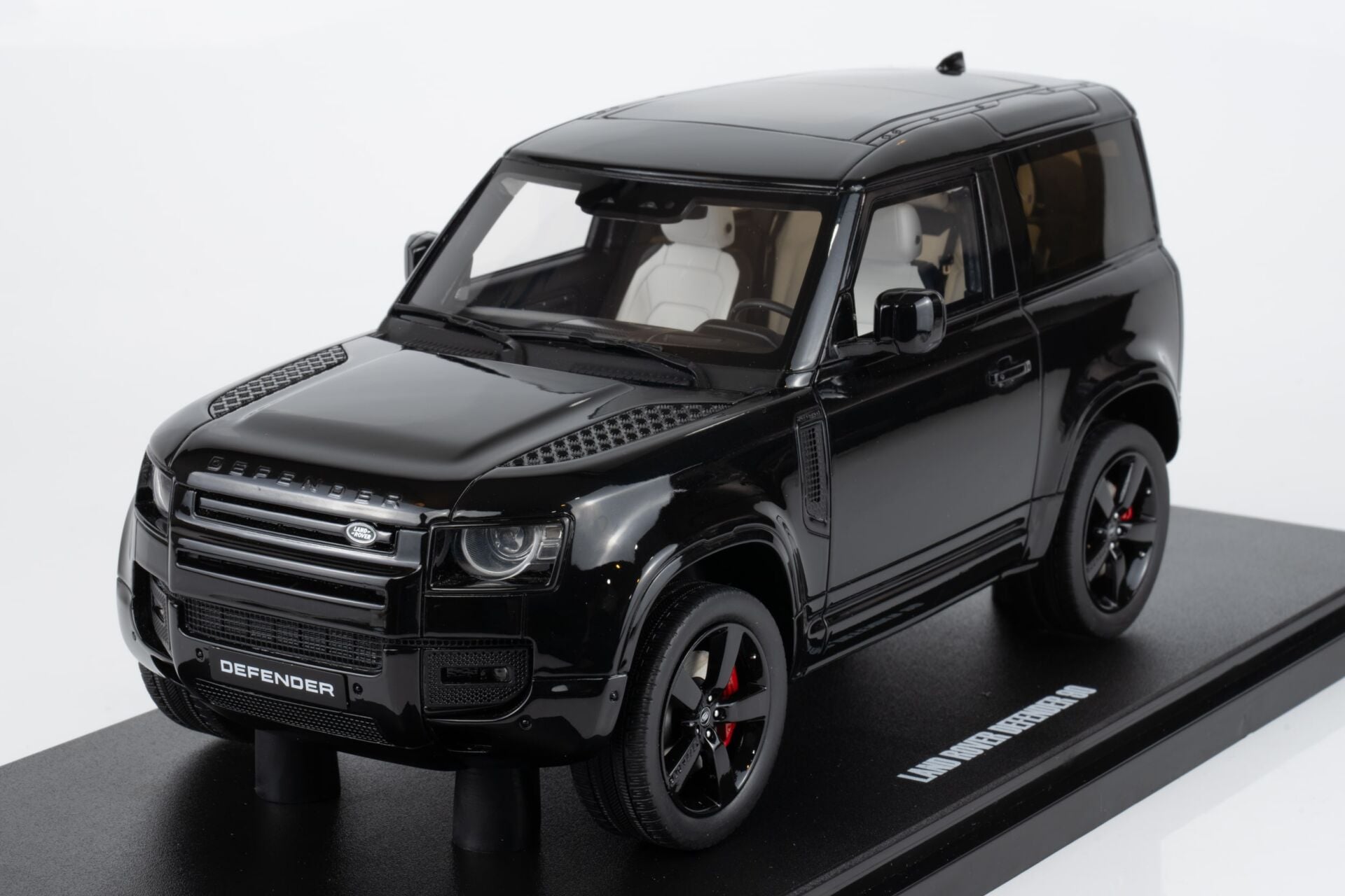 1:18 GT SPİRİT 2021 LAND ROVER DEFENDER 90 BLACK