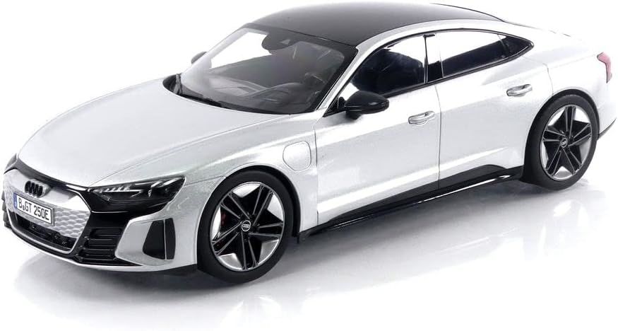 NOREV AUDI RS E-TRON 2021 1:18 (188381)