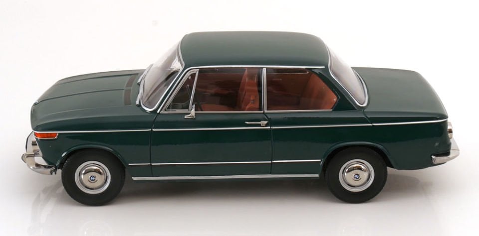 !! İNDİRİM !! KK SCALE BMW 1802 1.SERIES 1967 1:12 (120083)
