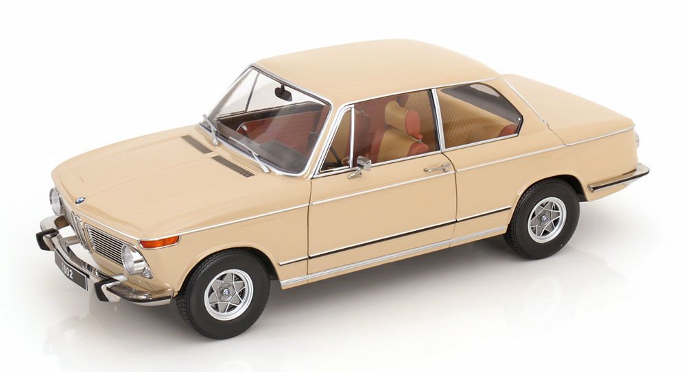 KK SCALE BMW 1802 1.SERIES 1967 1:12