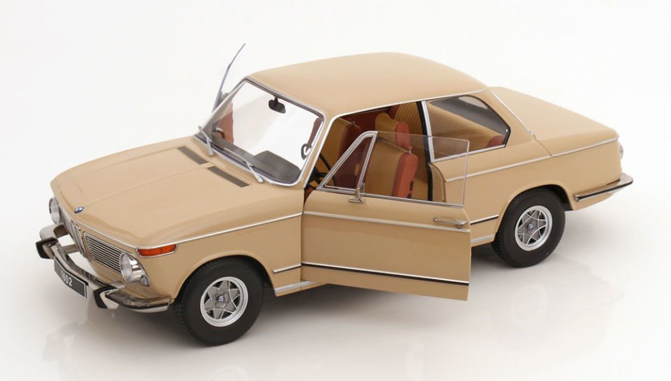 KK SCALE BMW 1802 1.SERIES 1967 1:12