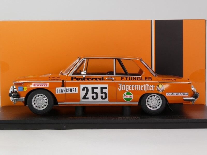 İXO BMW 2002 #255 W.Stiller - A.Wagener Rallye Monte-Carlo 1973 1:18 (165.22)