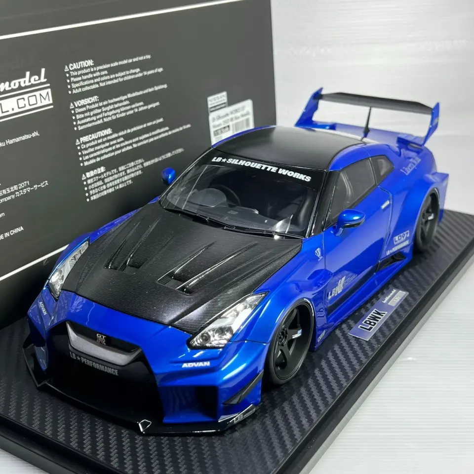 IGNITION  MODEL 1:18 NISSAN 35GT-RR (BLUE METALLIC)