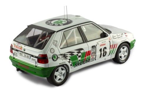 IXO MODELS ŠKODA FELICIA Kit Car #16 E.Triner - P.Stanc Tour de Corse 1995 1:18 (149A.22)