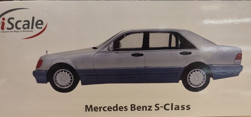 ISCALE MERCEDES BENZ 500 S (W140) 1:18 (18000000046)