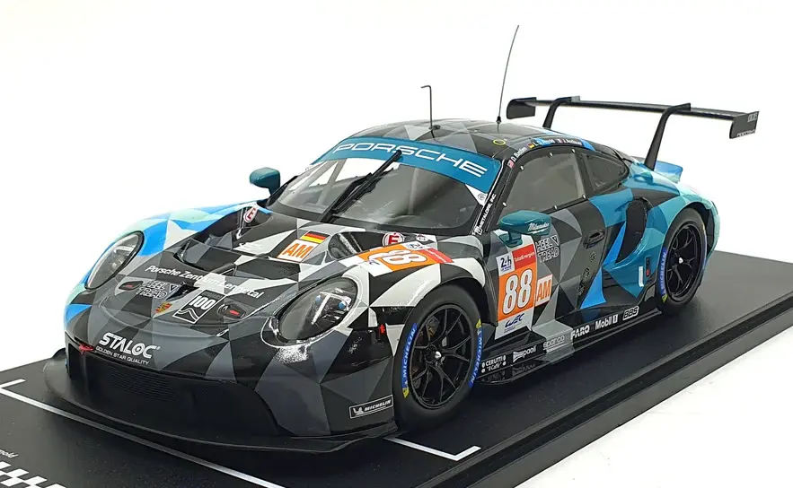IXO PORSCHE 911 RSR 24h LE MANS 2021 1:18
