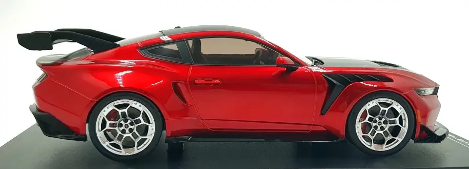 IXO FORD MUSTANG GTD 2025 1:18