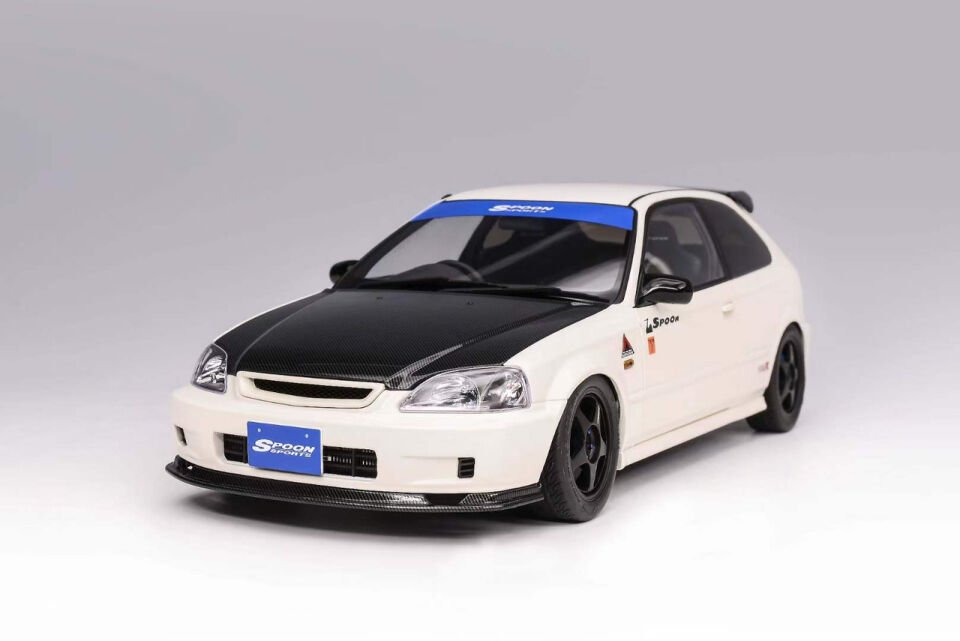 1:18 HONDA CIVIC TYPE R (EK9) SPOON WHITE 1:18